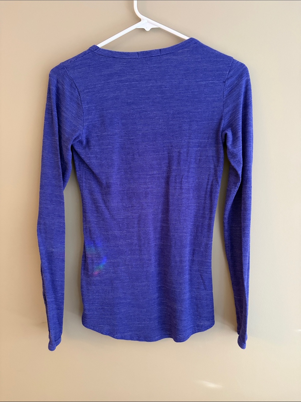 GAP Women’s Long Sleeve Crewneck Top - Blue size XS - Picture 5 of 5